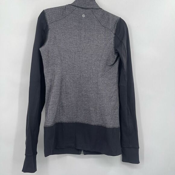 Lululemon Gray Black Herring Bone Mock Neck Zip-Up Track Jacket Size 8 - Picture 5 of 6